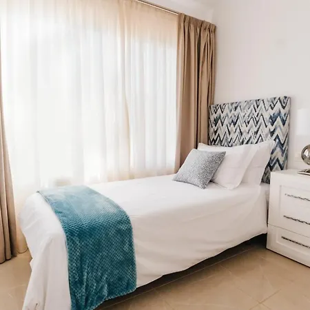 Villa Adeje Sleeps 6 With Pool *